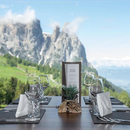 Berghotel Zorzi Alpe Di Siusi Esterno foto